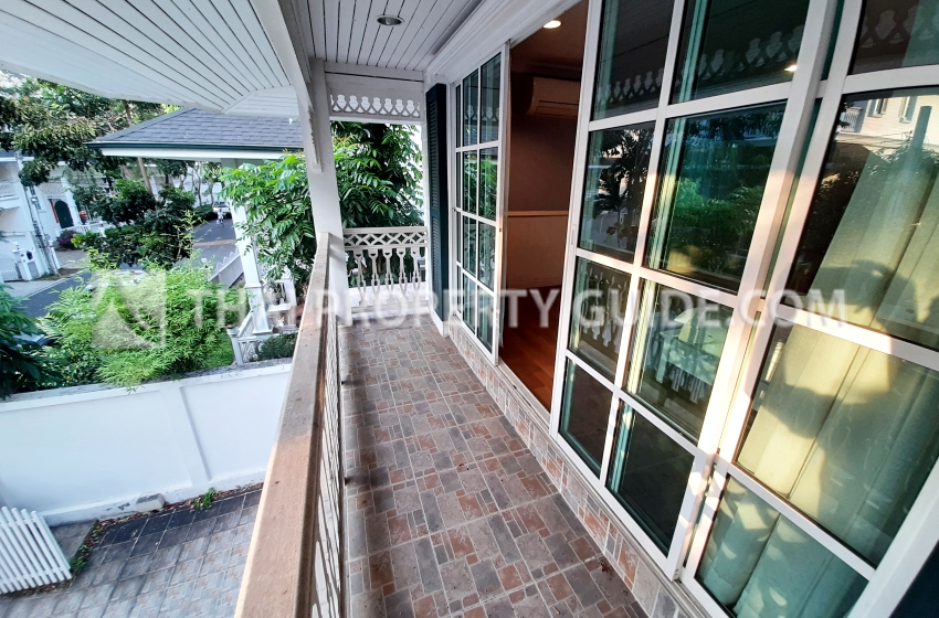 House with Shared Pool in Sukhumvit 